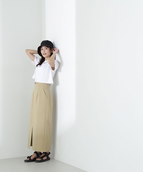 NATURAL BEAUTY BASIC(ナチュラルビューティーベーシック)の「◇【Oggi掲載】バックエンボスクロップドTシャツ(Tシャツ/カットソー・レディース・オフホワイト/チャコールグレー/ピンク・FREE)」の12枚目の写真