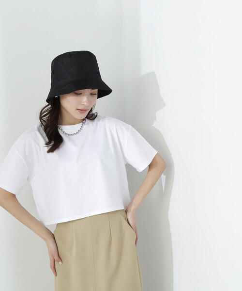 NATURAL BEAUTY BASIC(ナチュラルビューティーベーシック)の「◇【Oggi掲載】バックエンボスクロップドTシャツ(Tシャツ/カットソー・レディース・オフホワイト/チャコールグレー/ピンク・FREE)」の13枚目の写真