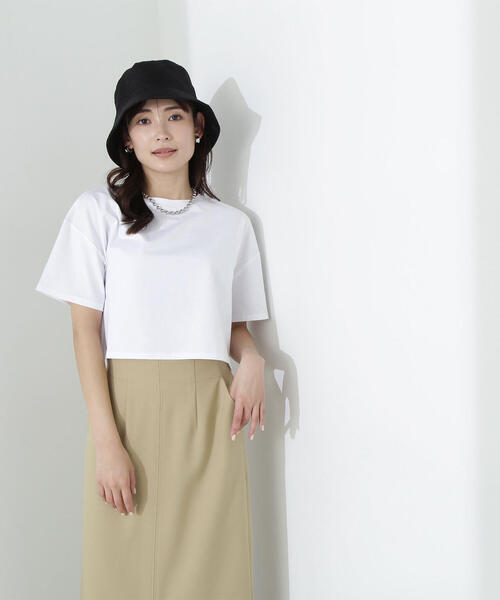 NATURAL BEAUTY BASIC(ナチュラルビューティーベーシック)の「◇【Oggi掲載】バックエンボスクロップドTシャツ(Tシャツ/カットソー・レディース・オフホワイト/チャコールグレー/ピンク・FREE)」の17枚目の写真