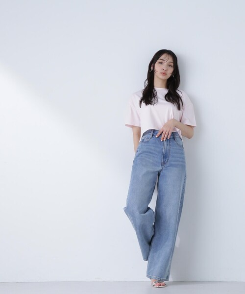 NATURAL BEAUTY BASIC(ナチュラルビューティーベーシック)の「◇【Oggi掲載】バックエンボスクロップドTシャツ(Tシャツ/カットソー・レディース・オフホワイト/チャコールグレー/ピンク・FREE)」の20枚目の写真