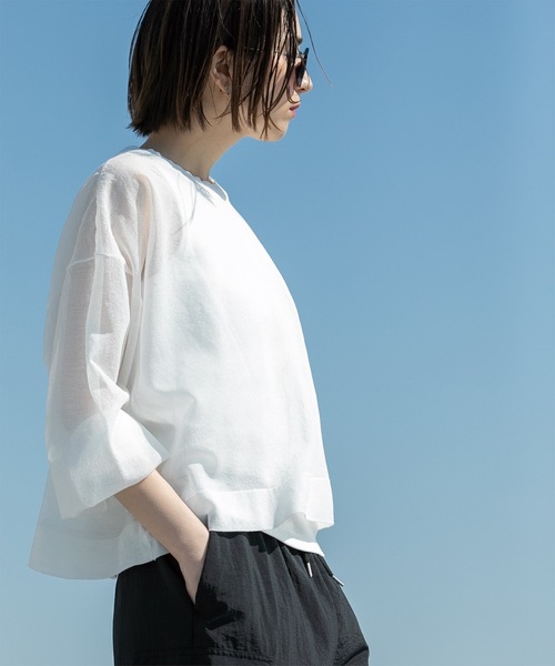 OPAQUE.CLIP（オペークドットクリップ）の「◆前後2WAY シアークルーネックニット【洗濯機洗い可】（ニット/セーター・レディース・ホワイト系6/ブラック系5/ピンク系1/ライトグレー系5/スモーキーグリーン系6・00）」の8枚目の写真