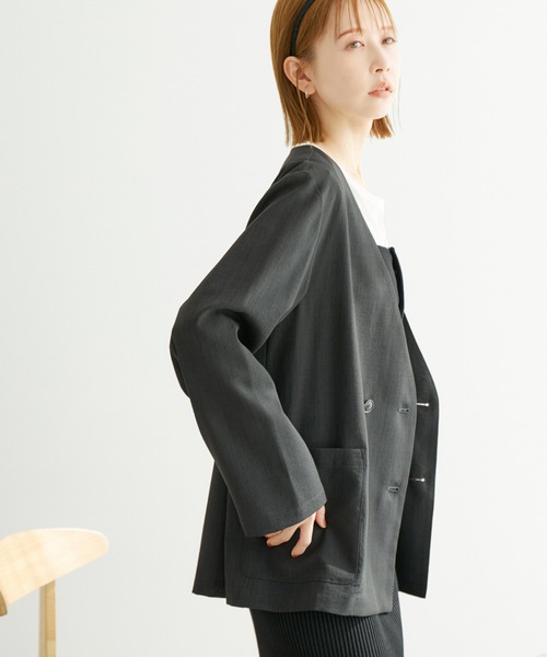 ROPE' PICNIC（ロペピクニック）の「セットアップ対応/麻調シアーノーカラージャケット/接触冷感・UVカット（テーラードジャケット・レディース・チャコールグレー/ベージュ/ブルー系その他4・38）」の10枚目の写真