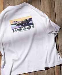 FREAK'S STORE | リラックスフィット ランクル50 バックプリント ショートスリーブ クルーネックTシャツ/ランドクルーザー/トートバッグ(Tシャツ/カットソー)