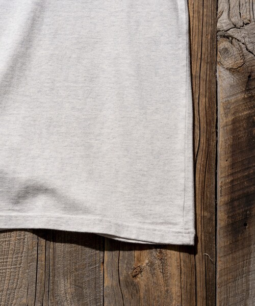 FREAK'S STORE（フリークスストア）の「リラックスフィット ランクル60 バックプリント ショートスリーブ クルーネックTシャツ/ランドクルーザー/トートバッグ（Tシャツ/カットソー・メンズ・ホワイト/オリーブ/ブラック/アッシュ/ベージュ・LARGE/MEDIUM）」の11枚目の写真