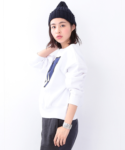 BEAMS BOY（ビームスボーイ）の「SCREEN STARS / ビッグ アルファベット クルー （スウェット・レディース・ホワイト/グレー/ネイビー・ONE SIZE）」の12枚目の写真