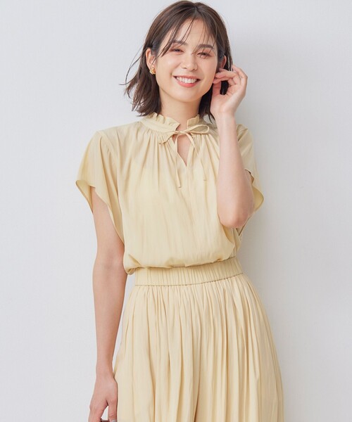 【前後着用可】ギャザーライトデシン ブラウス