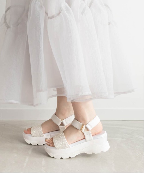 RANDA(ランダ)の「スパンコールベルト スポーツサンダル(サンダル・レディース・ホワイト/ブルー/ブラック・L/M/S/LL)」の16枚目の写真