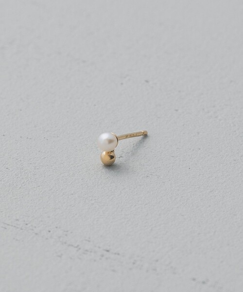 and cloud(アンドクラウド)の「Minimum Pearl Pierce/Single(ピアス(片耳用)・レディース・ブラック/シルバー/イエローゴールド・FREE)」の7枚目の写真