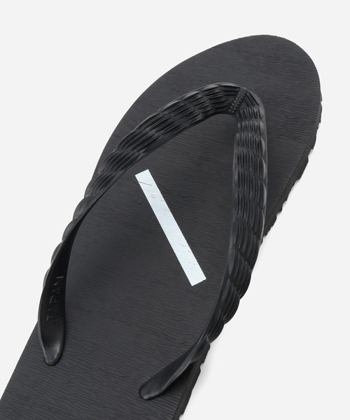 Saturdays NYC（サタデーズ ニューヨークシティ ）の「SLASH BEACH SANDAL（サンダル・メンズ・ブラック・23.0cm/28.0cm/27.0cm/26.0cm/25.0cm/24.0cm）」の2枚目の写真