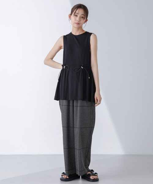NANO universe(ナノユニバース)の「AtPARK&DAILYWEAR/サイドドロストトップス(セットアップ可)(Tシャツ/カットソー・レディース・ベージュ/ブラック・S/M)」の9枚目の写真