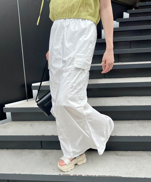 mline（エムライン）の「[mline]ミリタリーカーゴスカート（スカート・レディース・ブラック/カーキ/オフホワイト/チャコールグレー・1/2）」の2枚目の写真