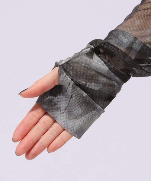 HARE（ハレ）の「【万美＆CHiNPAN×HARE】2WAYキリカエシアートップス（Tシャツ/カットソー・レディース・ブラック/ホワイト・FREE）」の15枚目の写真