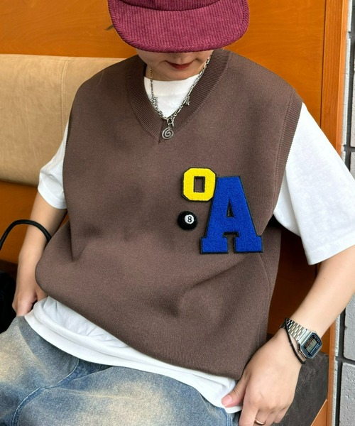 CIAOPANIC TYPY(チャオパニックティピー)の「【UNISEX】ワッペンニットベスト(ベスト・メンズ・グレー/ブラウン/ネイビー・MEDIUM/LARGE)」の9枚目の写真