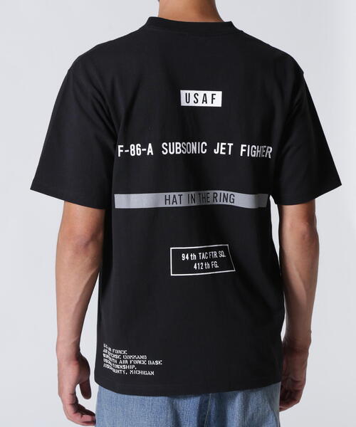 AVIREX(アヴィレックス)の「《直営店限定》STENCIL T-SHIRT "HAT IN THE RING" / ステンシル Tシャツ "ハット イン ザ リング" / AVIREX / アヴィレックス(Tシャツ/カットソー・メンズ・ホワイト/その他10/その他18/ブラック・M/L/XL/2XL)」の13枚目の写真