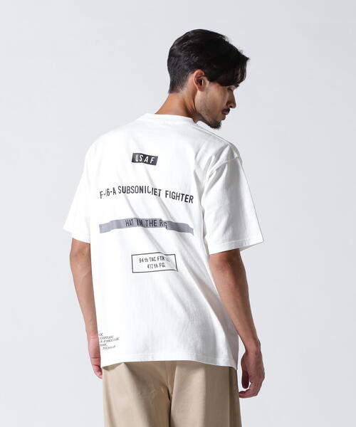 AVIREX(アヴィレックス)の「《直営店限定》STENCIL T-SHIRT "HAT IN THE RING" / ステンシル Tシャツ "ハット イン ザ リング" / AVIREX / アヴィレックス(Tシャツ/カットソー・メンズ・ホワイト/その他10/その他18/ブラック・M/L/XL/2XL)」の17枚目の写真