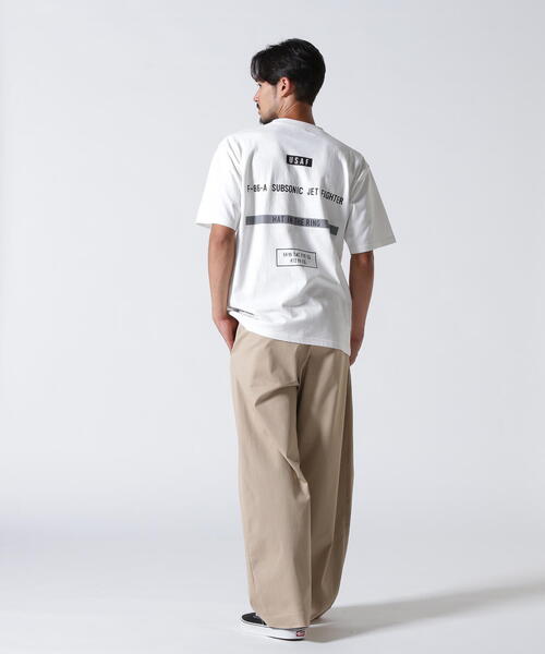 AVIREX(アヴィレックス)の「《直営店限定》STENCIL T-SHIRT "HAT IN THE RING" / ステンシル Tシャツ "ハット イン ザ リング" / AVIREX / アヴィレックス(Tシャツ/カットソー・メンズ・ホワイト/その他10/その他18/ブラック・M/L/XL/2XL)」の18枚目の写真