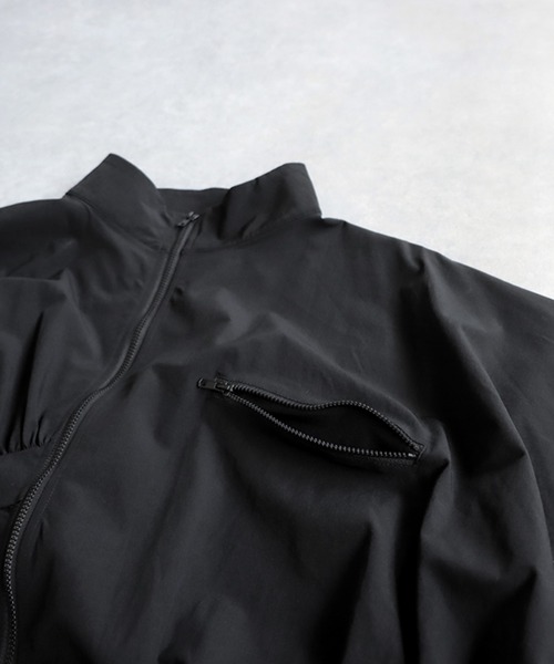 antiqua(アンティカ)の「ギャザーデザインジャケット(ブルゾン・レディース・ブラック・ONESIZE)」の14枚目の写真