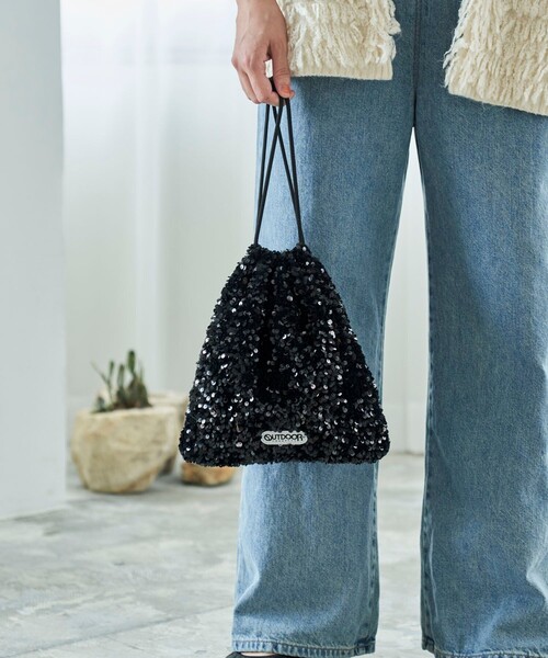 FREAK'S STORE（フリークスストア）の「OUTDOOR PRODUCTS × FREAK'S STORE/アウトドアプロダクツ 別注 2WAYスパンコールバッグ（ショルダーバッグ・レディース・ブラック/シルバー・ONE SIZE）」の2枚目の写真