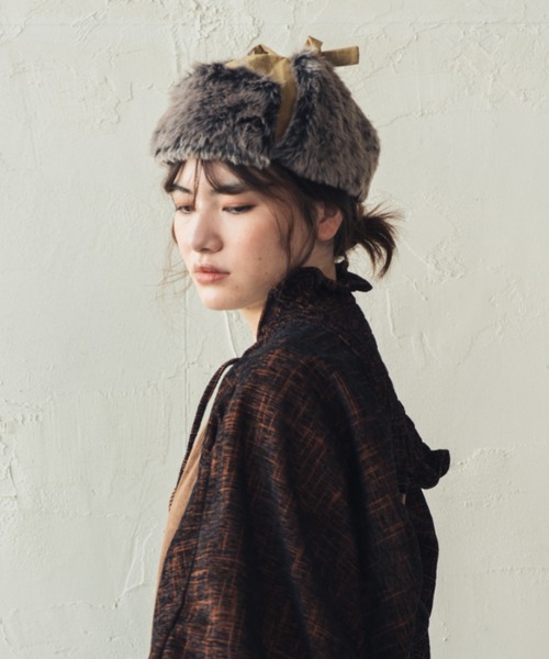 ORIENT MILLINERY（オリエント ミリナリー）の「WHISKER【ｳｨｽｶｰ】コンパクトフライトキャップ（キャップ・レディース・グレー/ブラック/カーキ・FREE）」の3枚目の写真