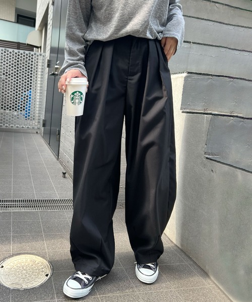 ABYS(アビス)の「ツータックワイドカーブスラックス(スラックス・レディース・グレー/ブラック・LARGE/MEDIUM)」の17枚目の写真