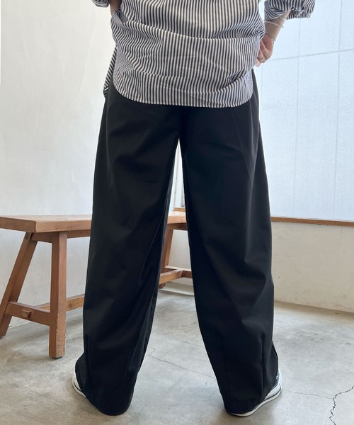 ABYS(アビス)の「ツータックワイドカーブスラックス(スラックス・レディース・グレー/ブラック・LARGE/MEDIUM)」の21枚目の写真