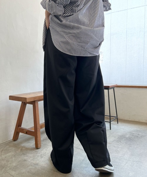 ABYS(アビス)の「ツータックワイドカーブスラックス(スラックス・レディース・グレー/ブラック・LARGE/MEDIUM)」の22枚目の写真