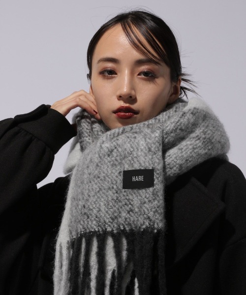 HARE（ハレ）の「ハイショクシャギーマフラー(HARE)（マフラー・レディース・ブラック/グレー/レッド/ブルー・FREE）」の11枚目の写真
