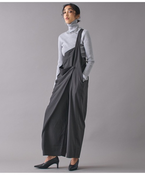 Settimissimo（セッティミッシモ）の「ワンショルダードレープデザインオールインワン（サロペット/オーバーオール・レディース・ブラック/グレー・FREE）」の6枚目の写真