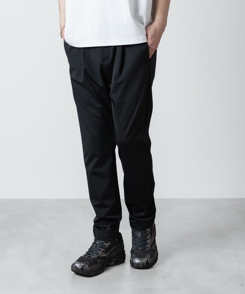 ATTACHMENT(アタッチメント)の「【 直営店・ZOZOTOWN限定 】ルカマットツイスト レギュラーフィット イージートラウザーズ / LUCA MATTE TWIST REGULAR FIT EAST TROUSERS(スラックス・メンズ・ブラック/ダークカーキ/ネイビー・1/2/3)」の11枚目の写真