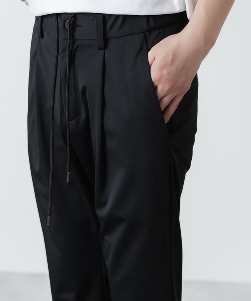 ATTACHMENT(アタッチメント)の「【 直営店・ZOZOTOWN限定 】ルカマットツイスト レギュラーフィット イージートラウザーズ / LUCA MATTE TWIST REGULAR FIT EAST TROUSERS(スラックス・メンズ・ブラック/ダークカーキ/ネイビー・1/2/3)」の17枚目の写真