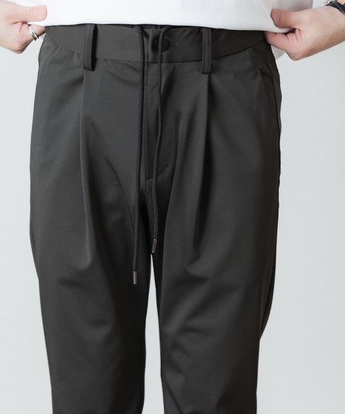 ATTACHMENT(アタッチメント)の「【 直営店・ZOZOTOWN限定 】ルカマットツイスト レギュラーフィット イージートラウザーズ / LUCA MATTE TWIST REGULAR FIT EAST TROUSERS(スラックス・メンズ・ブラック/ダークカーキ/ネイビー・1/2/3)」の22枚目の写真