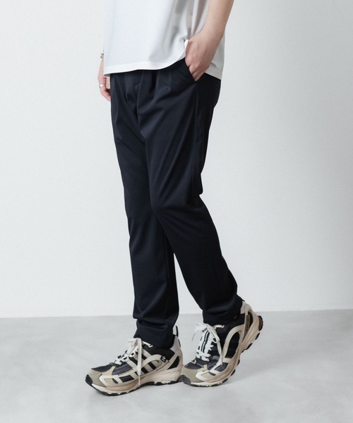 ATTACHMENT(アタッチメント)の「【 直営店・ZOZOTOWN限定 】ルカマットツイスト レギュラーフィット イージートラウザーズ / LUCA MATTE TWIST REGULAR FIT EAST TROUSERS(スラックス・メンズ・ブラック/ダークカーキ/ネイビー・1/2/3)」の5枚目の写真