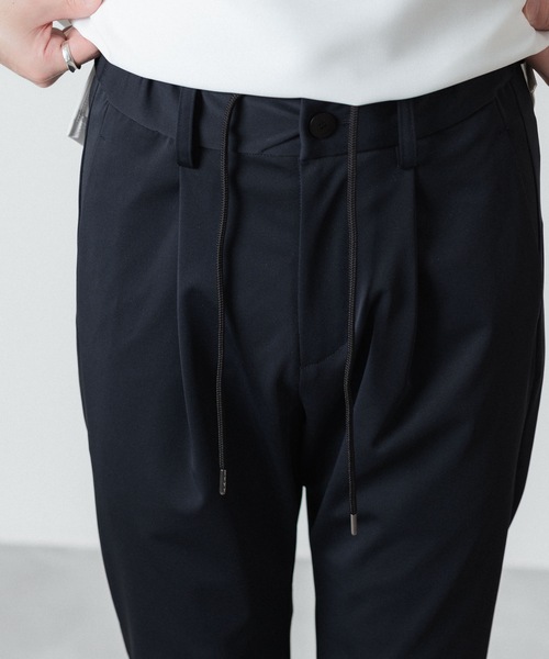ATTACHMENT(アタッチメント)の「【 直営店・ZOZOTOWN限定 】ルカマットツイスト レギュラーフィット イージートラウザーズ / LUCA MATTE TWIST REGULAR FIT EAST TROUSERS(スラックス・メンズ・ブラック/ダークカーキ/ネイビー・1/2/3)」の7枚目の写真