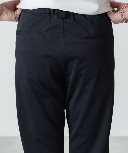 ATTACHMENT(アタッチメント)の「【 直営店・ZOZOTOWN限定 】ルカマットツイスト レギュラーフィット イージートラウザーズ / LUCA MATTE TWIST REGULAR FIT EAST TROUSERS(スラックス・メンズ・ブラック/ダークカーキ/ネイビー・1/2/3)」の9枚目の写真