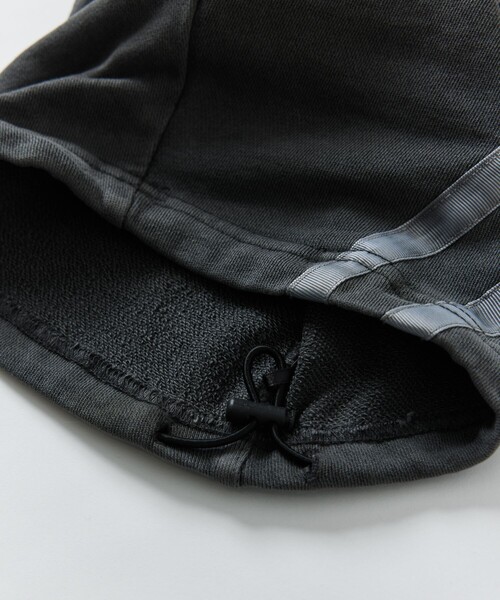 FREAK'S STORE(フリークスストア)の「MR HEARTS/ミスターハーツ 限定展開 MR HEARTS/ミスターハーツ WIDE SILHOUETTE SIDE LINE SWEAT PANTS(スウェットパンツ・メンズ・ブラウン/ネイビー/ブラック・SMALL/MEDIUM/LARGE)」の11枚目の写真