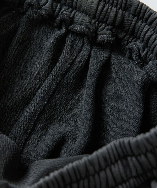 FREAK'S STORE(フリークスストア)の「MR HEARTS/ミスターハーツ 限定展開 MR HEARTS/ミスターハーツ WIDE SILHOUETTE SIDE LINE SWEAT PANTS(スウェットパンツ・メンズ・ブラウン/ネイビー/ブラック・SMALL/MEDIUM/LARGE)」の13枚目の写真