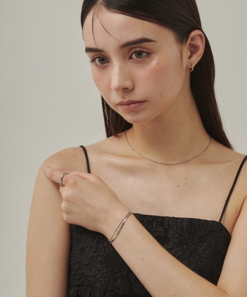 ciite'（シーテ）の「layered narrow bracelet / レイヤード ナロー ブレスレット（ブレスレット・レディース・ゴールド/シルバー・FREE）」の7枚目の写真