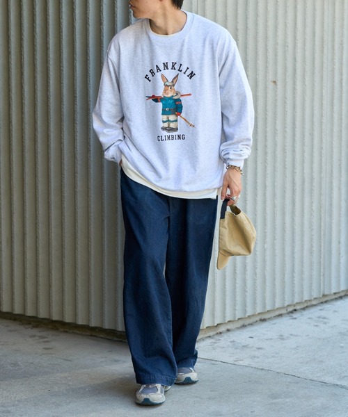 Franklin Climbing（フランクリンクライミング）の「【Franklin Climbing】ビックシルエットウサギスキーロゴクルースウェット（スウェット・メンズ・アイボリー/チャコールグレー/ライトグレー・LARGE/MEDIUM）」の11枚目の写真
