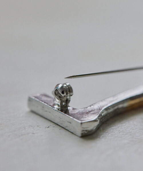 ear PAPILLONNER(イアパピヨネ)の「【beq Pettina(ベック ペティーナ)】ナンバーズブローチ(ブローチ/コサージュ・レディース・シルバー系その他/シルバー/シルバー系その他2・FREE)」の17枚目の写真