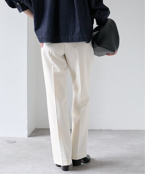 VERMEIL par iena(ヴェルメイユパーイエナ)の「《追加》ダブルクロス ストレッチパンツ(その他パンツ・レディース・ブラック/ホワイト・40/38/36)」の13枚目の写真