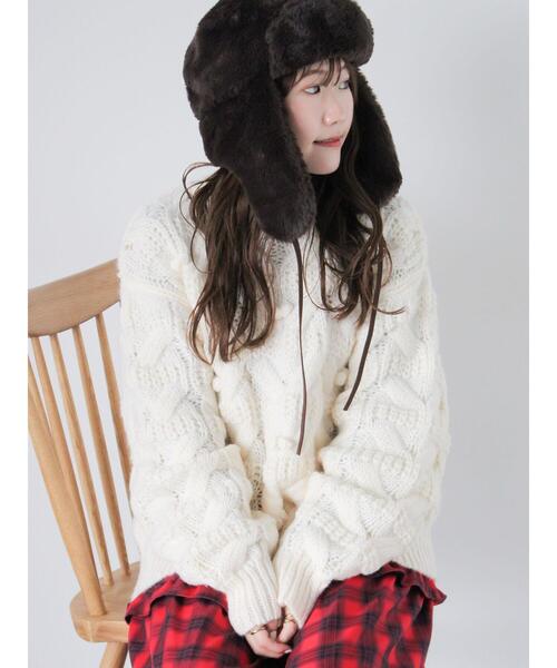 ehka sopo(エヘカソポ)の「ポンポン付ニット(ニット/セーター・レディース・ピンク/イエロー/オフホワイト/グレー・F)」の6枚目の写真