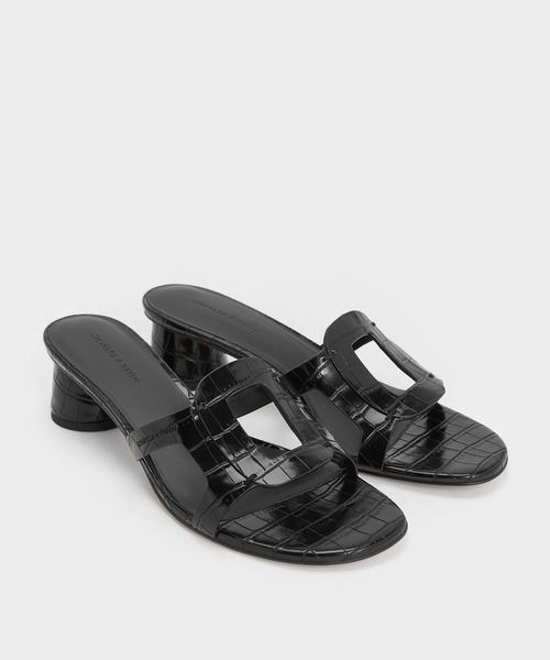 CHARLES & KEITH（チャールズ & キース）の「Easley イーズリー クロックエフェクトカットアウトヒールサンダル（サンダル・レディース・ブラック系その他4/ブラック/オフホワイト/ホワイト系その他3/ライラック/クリアブラウン/ブラウン系その他3・23cm/22.5cm/23.5cm/22cm/25.5cm/25cm/24.5cm）」の18枚目の写真