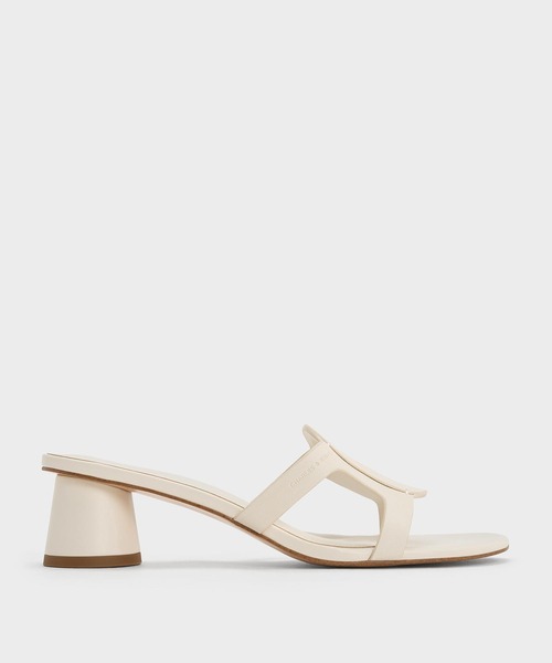 CHARLES & KEITH(チャールズ & キース)の「Easley イーズリー クロックエフェクトカットアウトヒールサンダル(サンダル・レディース・ブラック系その他4/ブラック/オフホワイト/ホワイト系その他3/ライラック/クリアブラウン/ブラウン系その他3・23cm/22.5cm/23.5cm/22cm/25.5cm/25cm/24.5cm)」の8枚目の写真