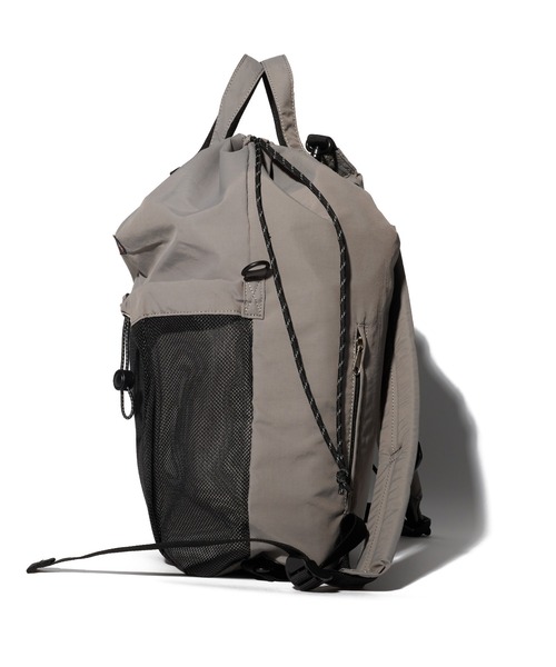 Dickies（ディッキーズ）の「【Dickies】3WAY MP DS SACK / ディッキーズ スリーウェイ ドローストリング ナップザック（バックパック/リュック・メンズ・グレー/アイボリー/ブラック・FREE）」の12枚目の写真