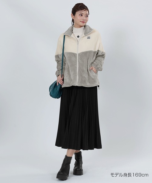 MARY QUANT（マリークワント）の「バイカラーフリースビッグ ブルゾン（ブルゾン・レディース・グレー/ブラック/ネイビー・M）」の14枚目の写真