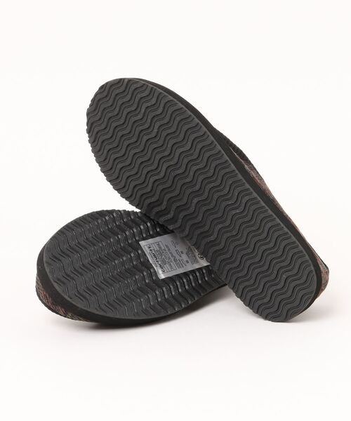 Carhartt WIP(カーハートダブリューアイピー)の「Carhartt WIP/カーハート ダブリューアイピー/PAISLEY SLIPPERS(スリッポン・メンズ・ブラウン・7.5)」の3枚目の写真