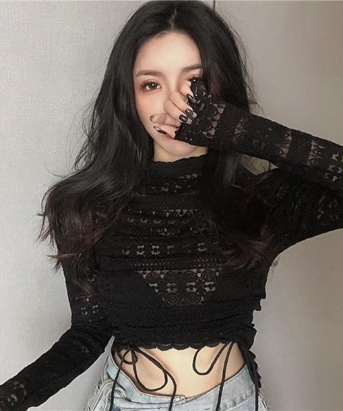 Achic(アシック)の「レースサイドアップトップス(Tシャツ/カットソー・レディース・ホワイト/ブラック/ベージュ・M)」の5枚目の写真