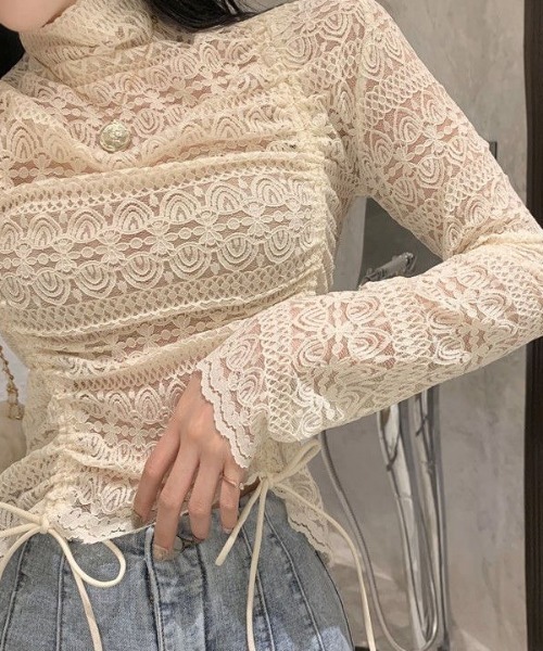 Achic(アシック)の「レースサイドアップトップス(Tシャツ/カットソー・レディース・ホワイト/ブラック/ベージュ・M)」の8枚目の写真