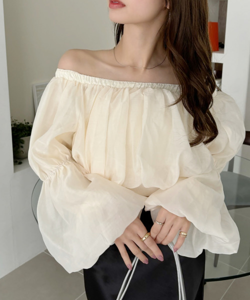 Ada.(エイダ)の「シフォン ふんわり オフショル クロップド トップス(シャツ/ブラウス・レディース・ホワイト/ベージュ/ブラック/ネイビー/グレー/イエロー・M)」の21枚目の写真