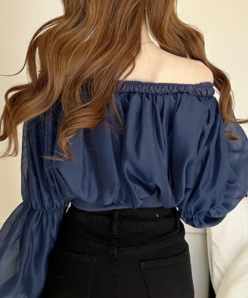Ada.(エイダ)の「シフォン ふんわり オフショル クロップド トップス(シャツ/ブラウス・レディース・ホワイト/ベージュ/ブラック/ネイビー/グレー/イエロー・M)」の14枚目の写真